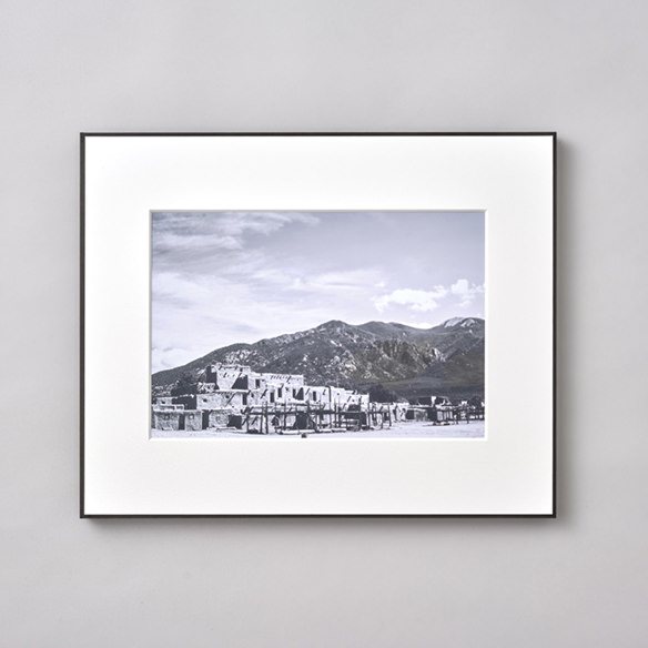 WALL DECOR ギャラリー木製パネルとVカットマット仕上げの写真の展示