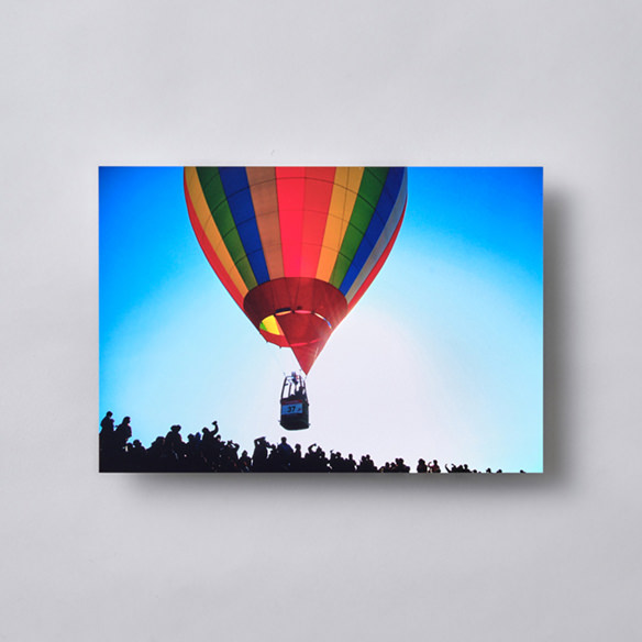 熱気球が空に浮かぶ美しい風景のWALL DECOR ミュージアム